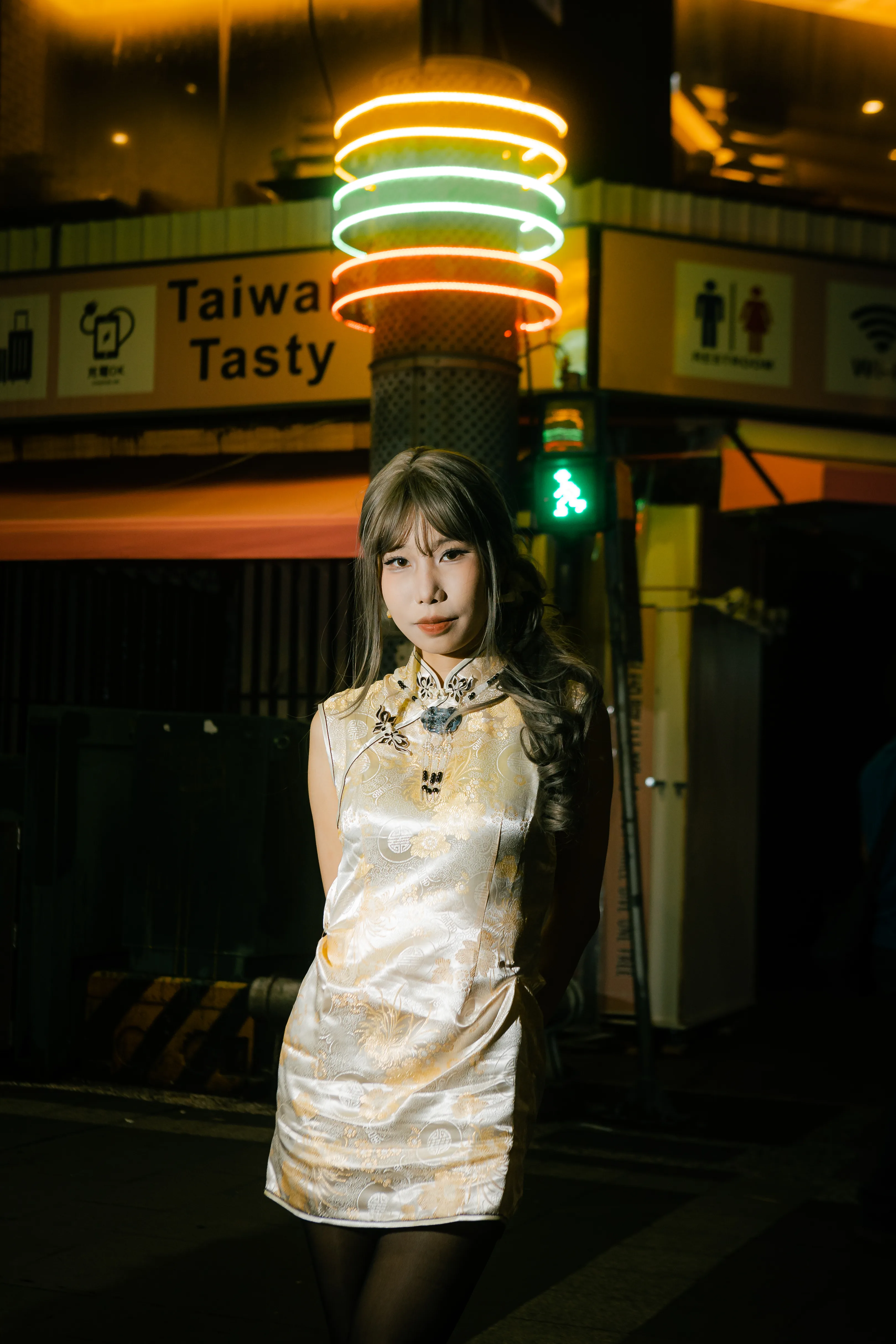 華裳夜行｜傳統服飾人像攝影作品 24