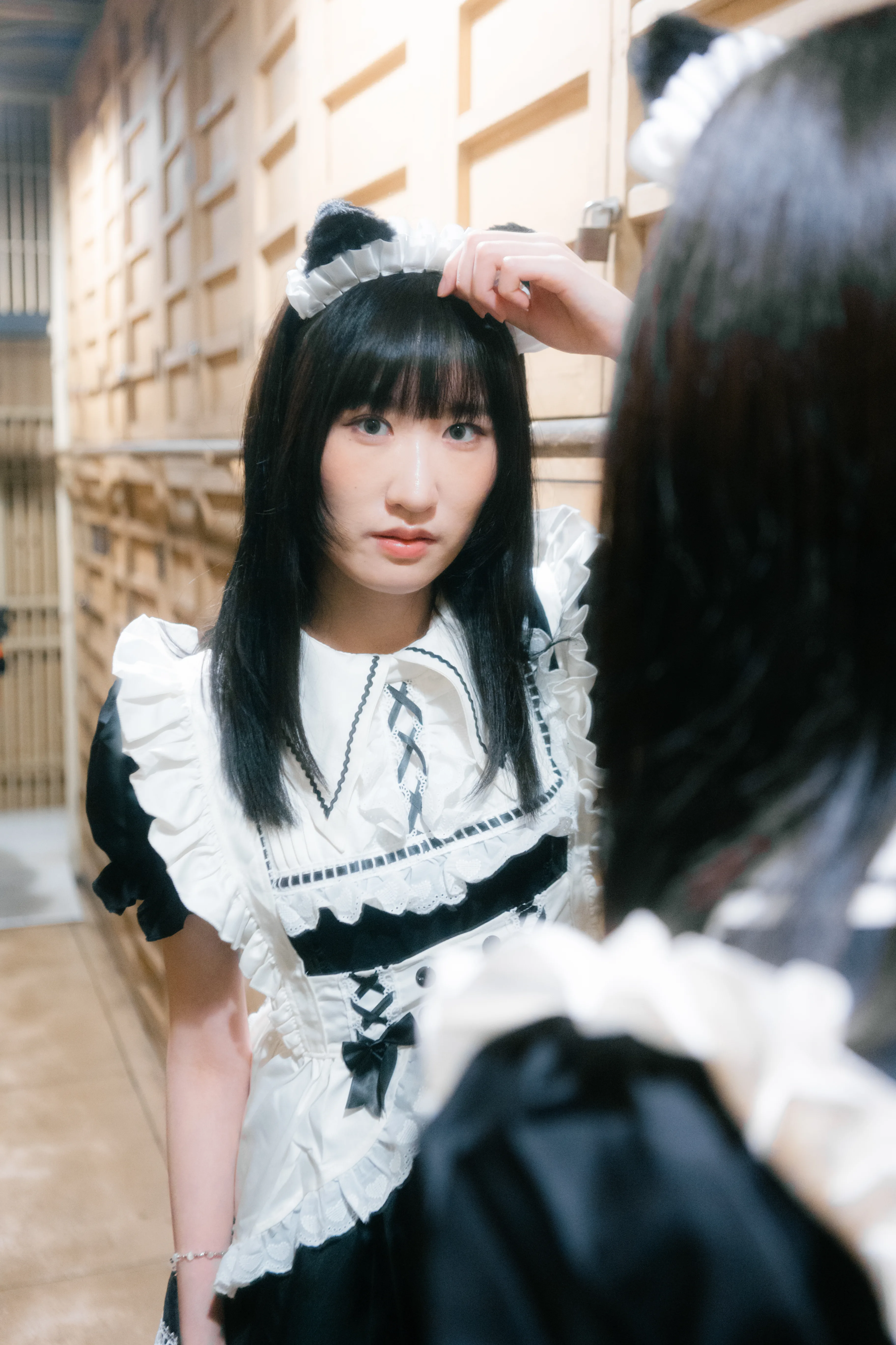 古館女僕人像攝影作品封面