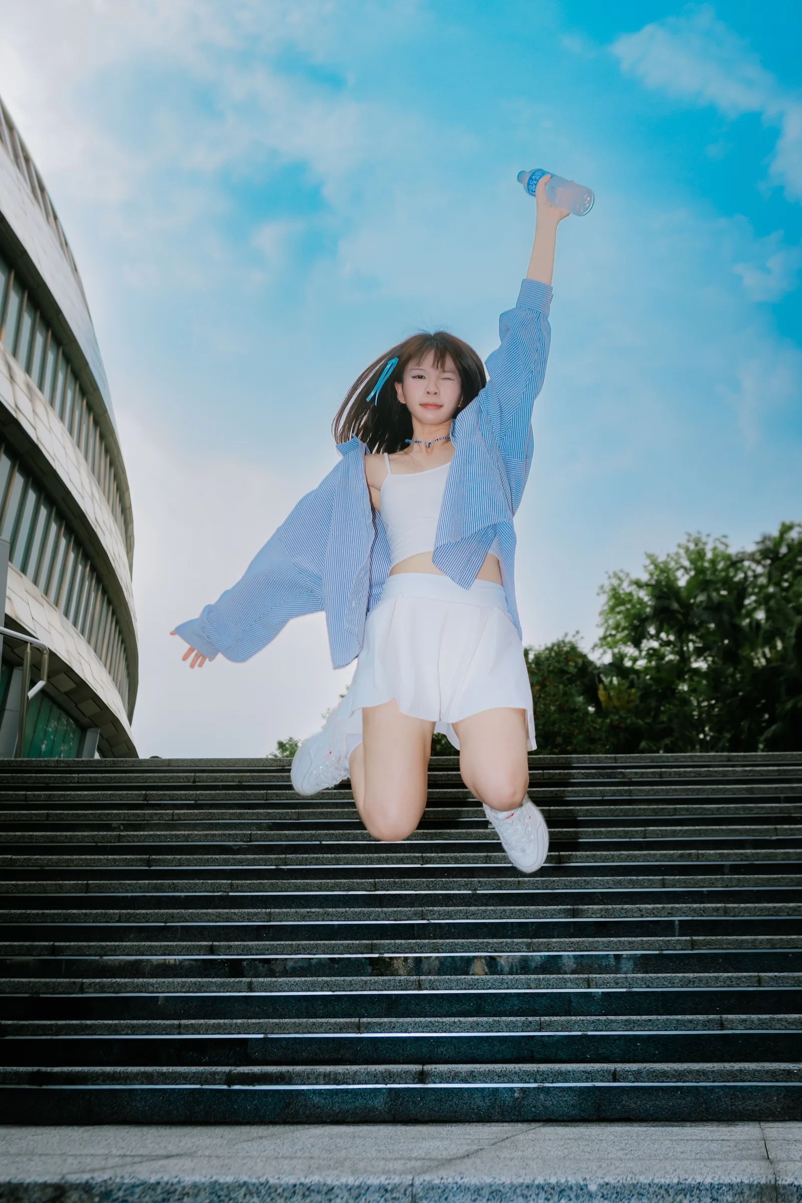藍色襯衫示意 19