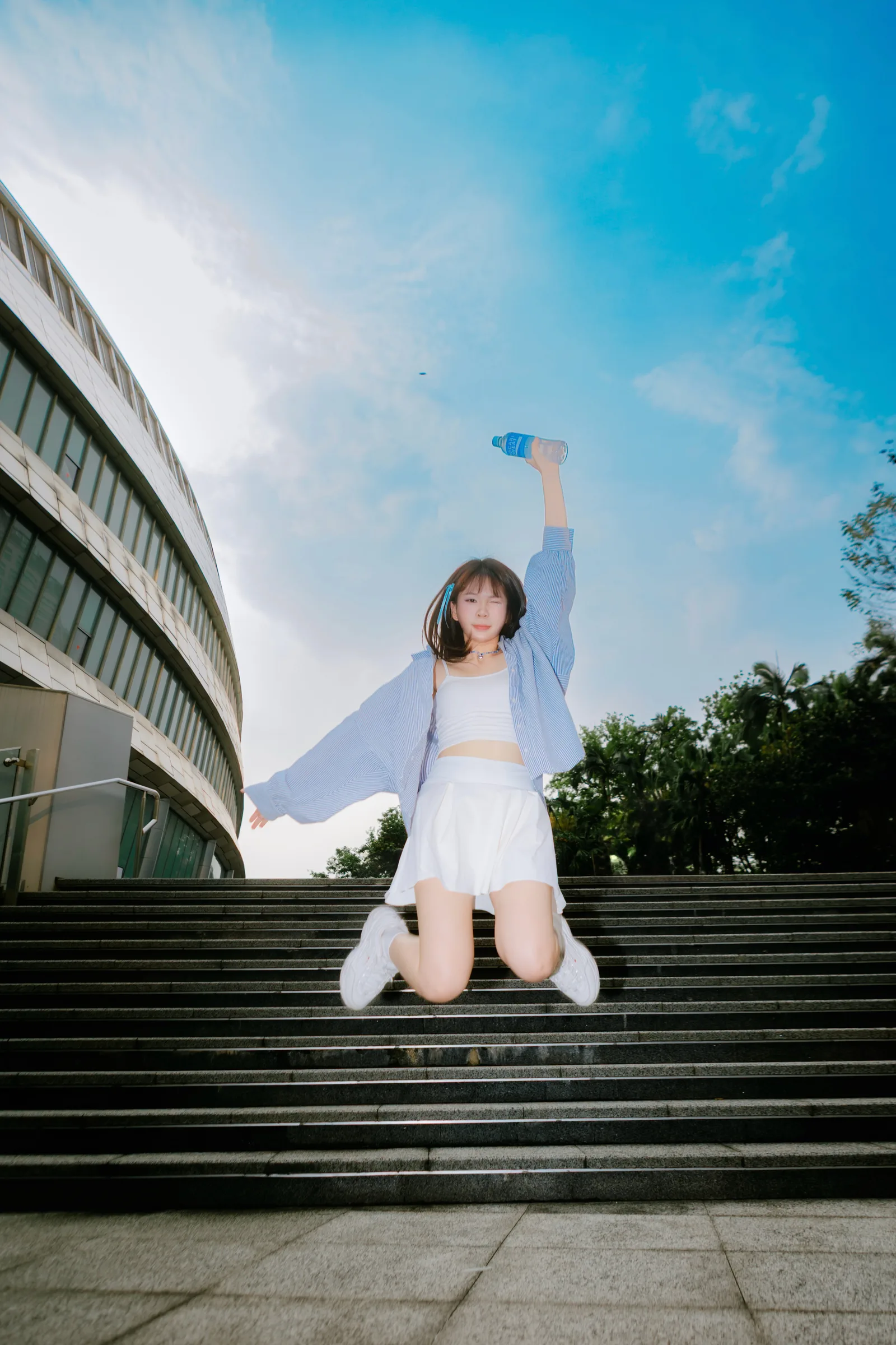 藍色襯衫示意 31